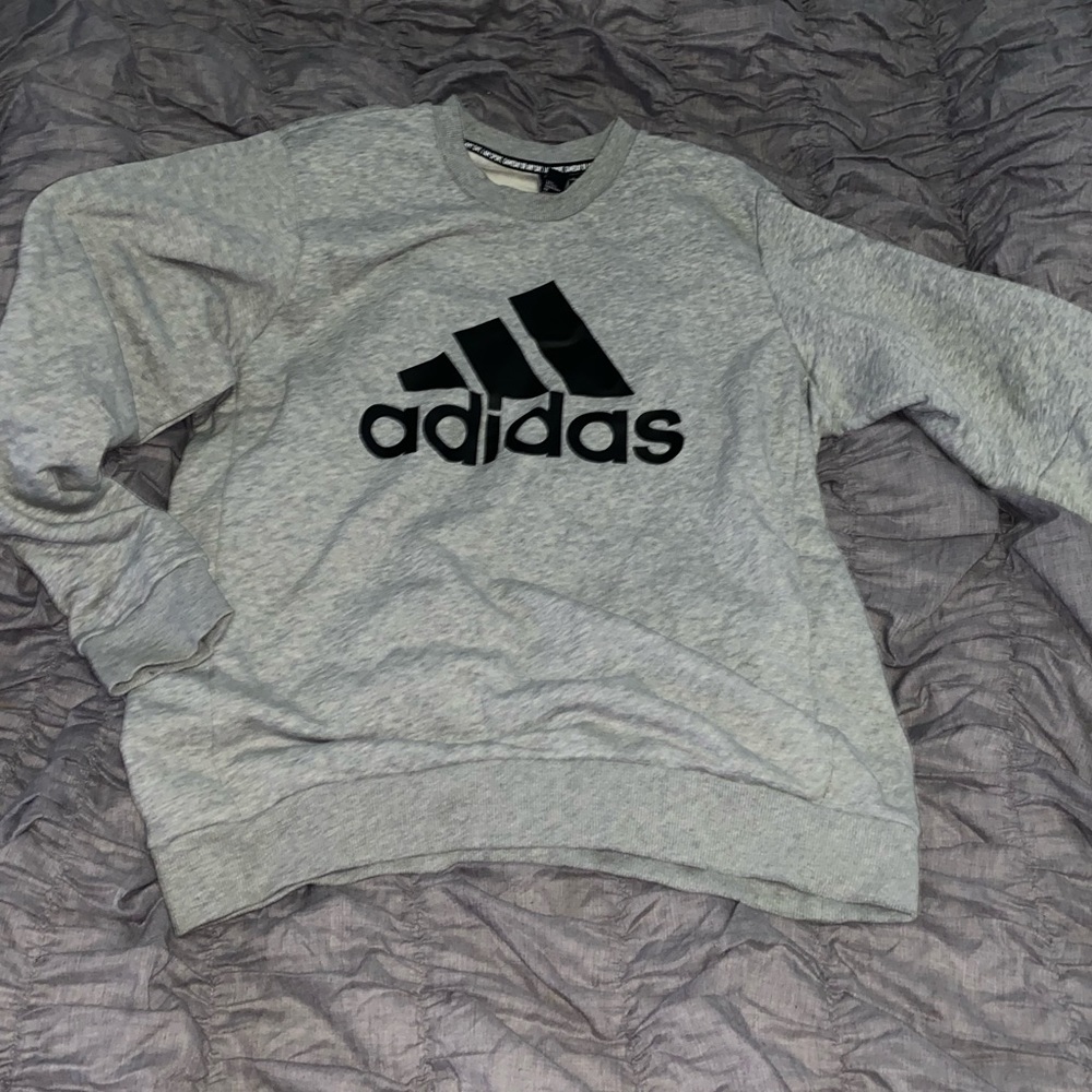 CREWNECK ADIDAS SWEATER